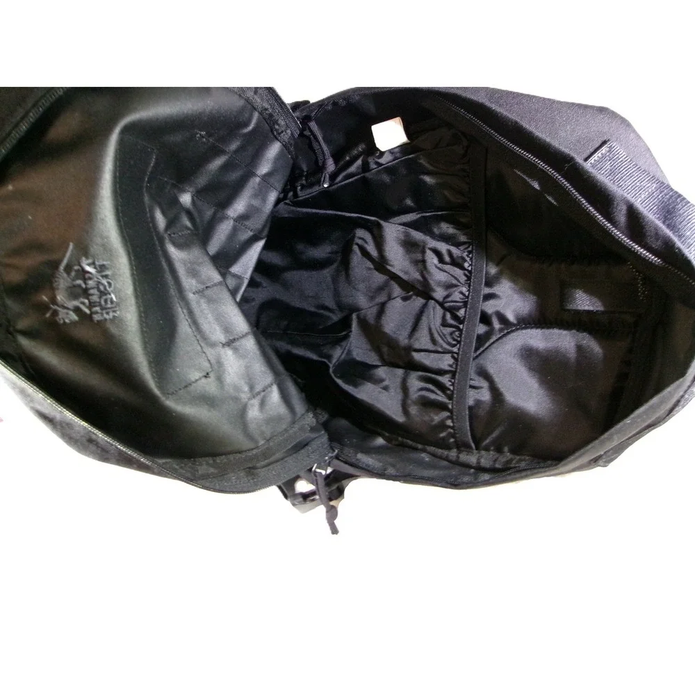 Tasmanian Tiger Essential Pack L MK II‎ Backpack Unisex 15L Black MOLLE